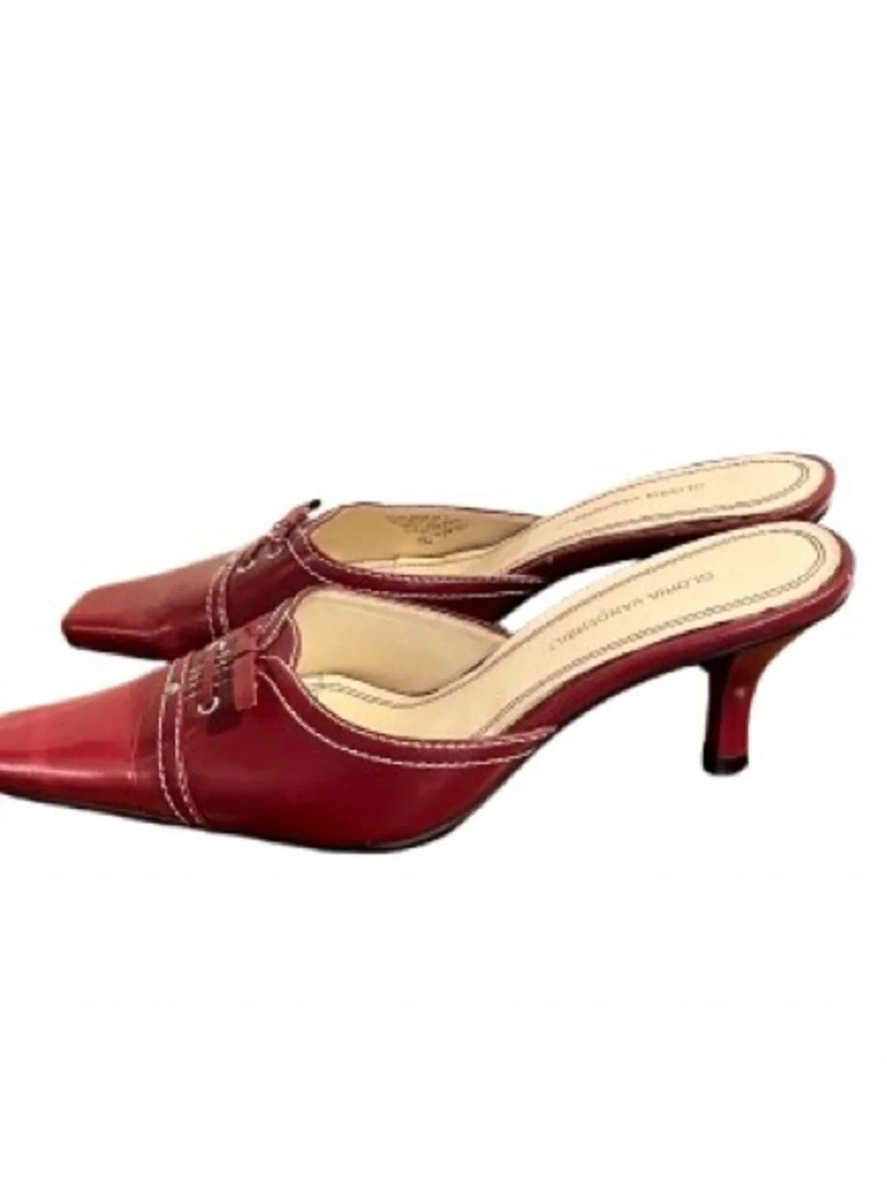 Vintage Gloria Vanderbilt Red Slip On Kitten Heels. Size: 6